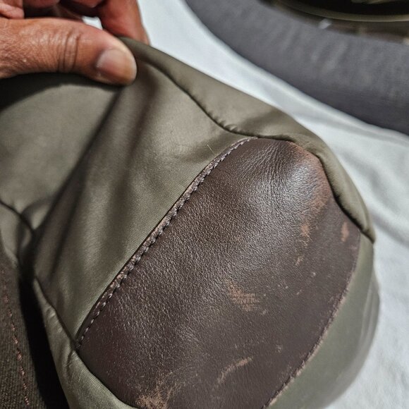 ๐50% OFF! Coach Nylon Messenger Bag - Picture 4 of 16